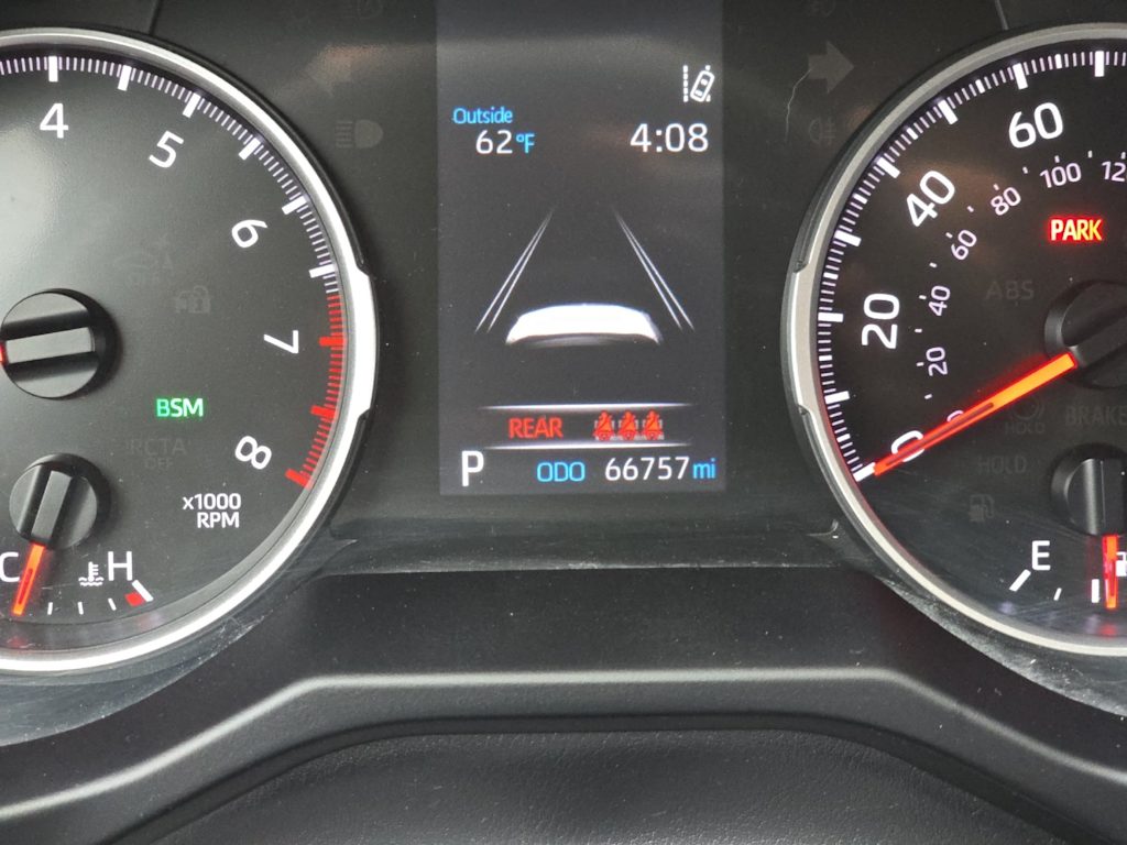 Thumbnail: 2022 Toyota RAV4 - 27