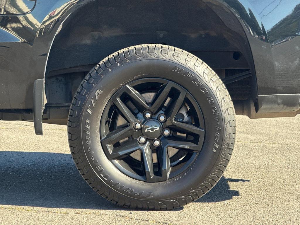 Thumbnail: 2020 Chevrolet Silverado 1500 - 8