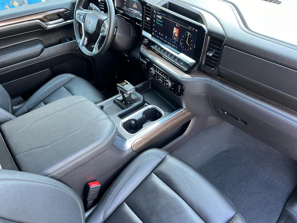 2024 Chevrolet Silverado 1500 LT 12