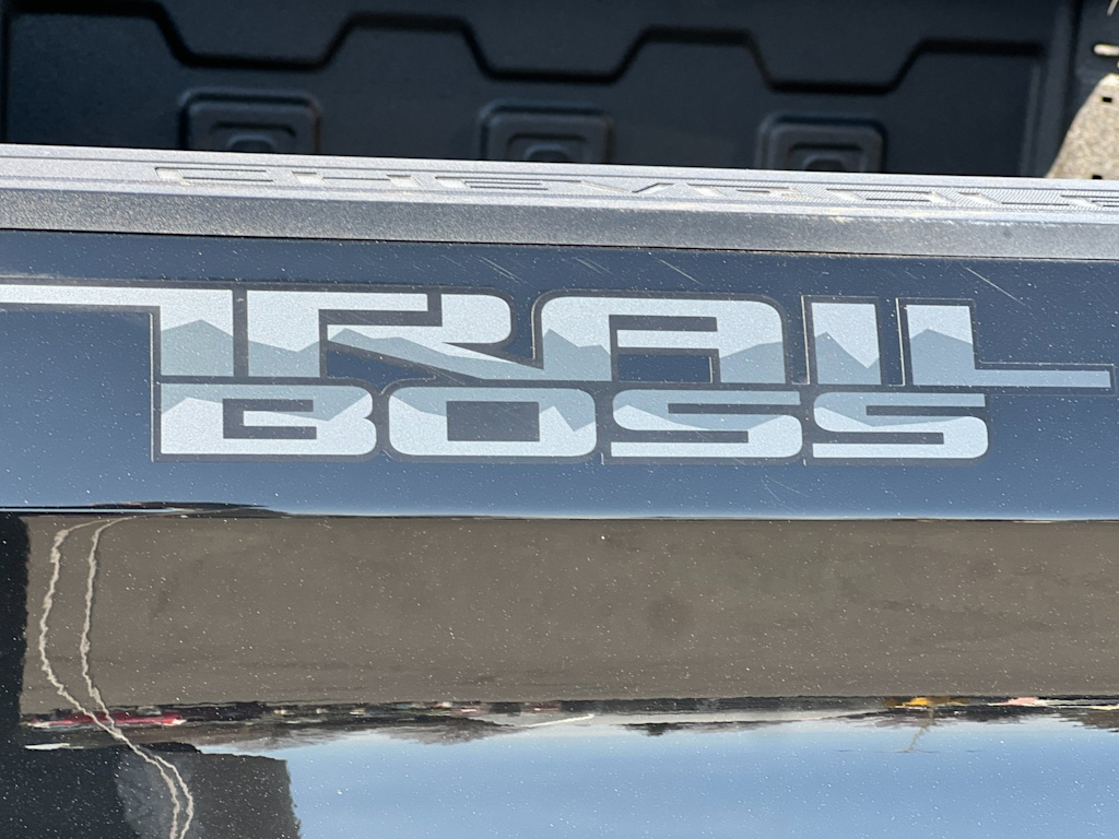 2024 Chevrolet Silverado 1500 LT 7