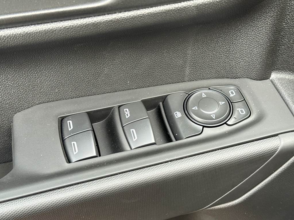 Thumbnail: 2026 Chevrolet Silverado 1500 - 20