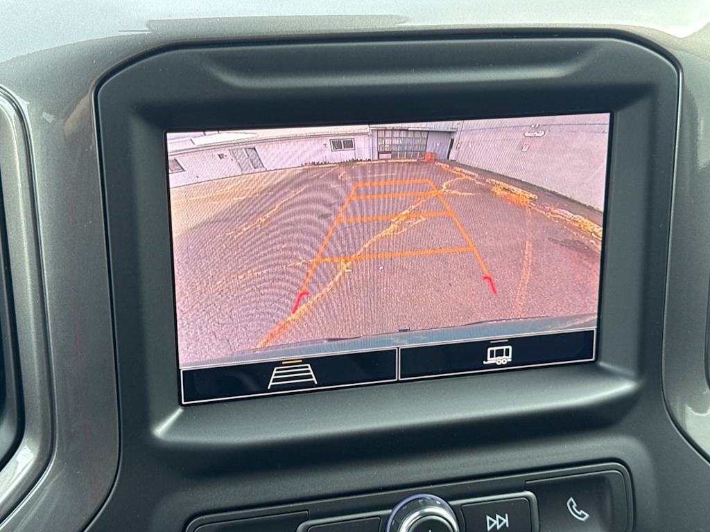 Thumbnail: 2026 Chevrolet Silverado 1500 - 21