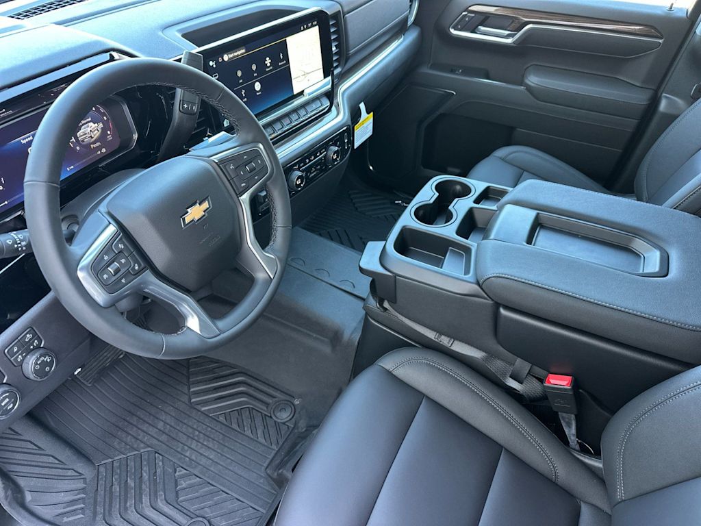 Thumbnail: 2026 Chevrolet Silverado 1500 - 8