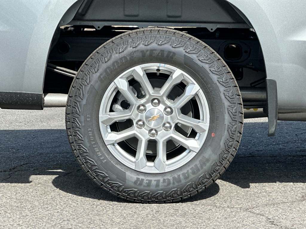 Thumbnail: 2026 Chevrolet Silverado 1500 - 7