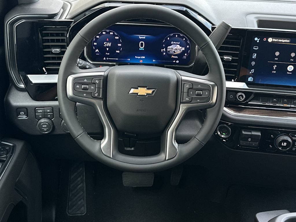 Thumbnail: 2026 Chevrolet Silverado 1500 - 11