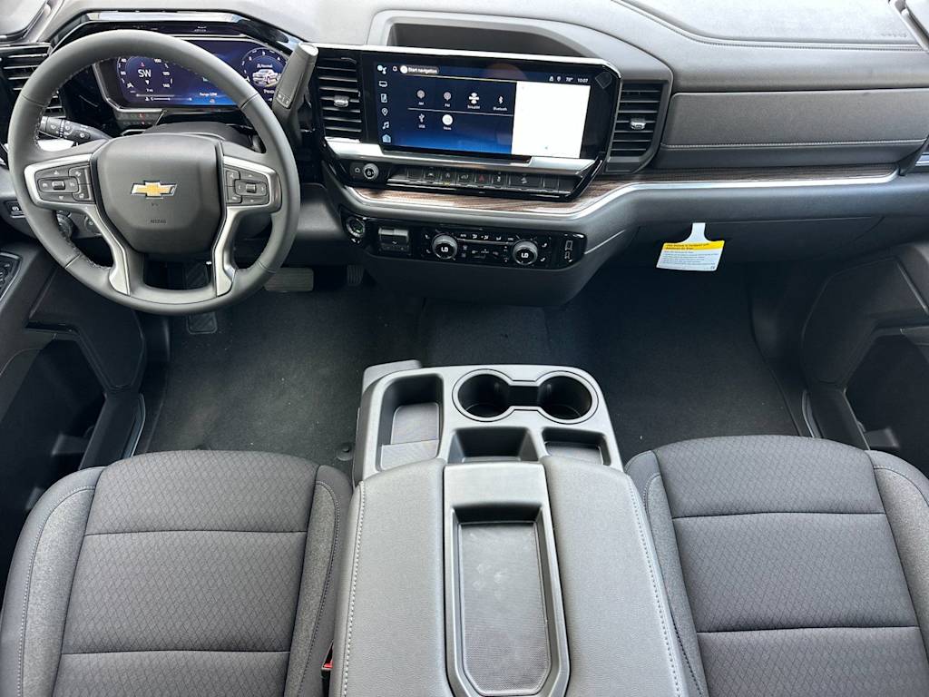Thumbnail: 2026 Chevrolet Silverado 1500 - 2