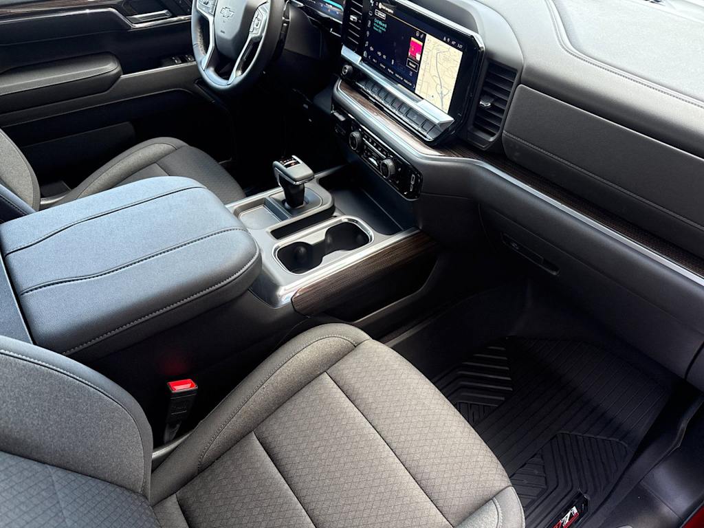 Thumbnail: 2026 Chevrolet Silverado 1500 - 10