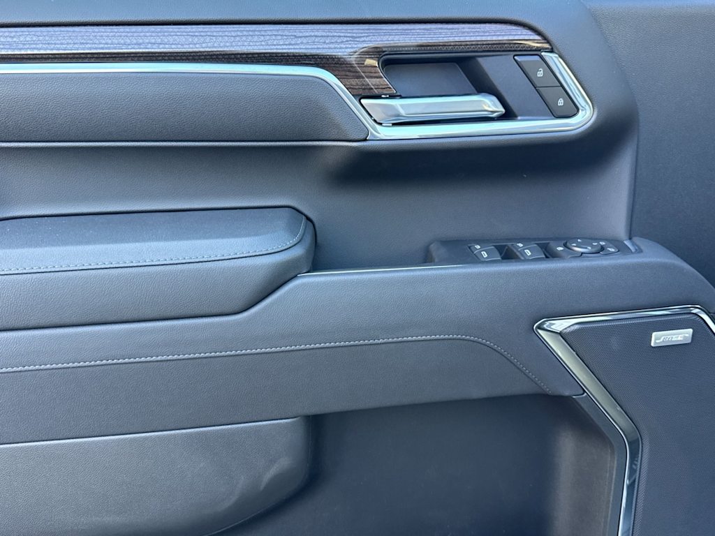 Thumbnail: 2026 Chevrolet Silverado 1500 - 19