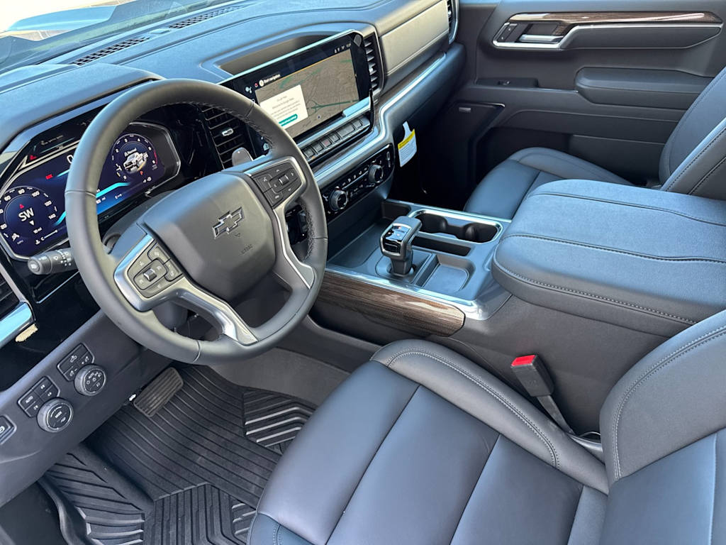 Thumbnail: 2026 Chevrolet Silverado 1500 - 8