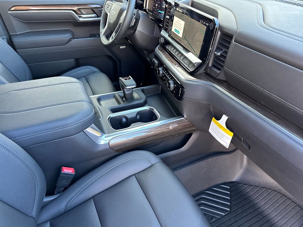 Thumbnail: 2026 Chevrolet Silverado 1500 - 11