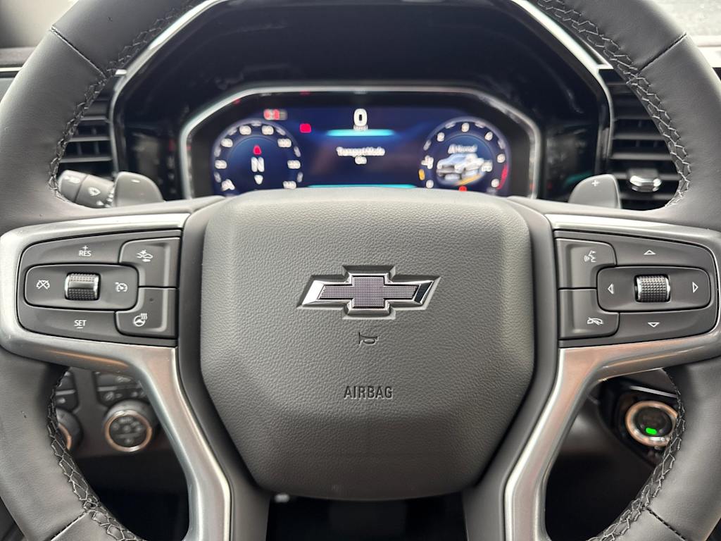 Thumbnail: 2026 Chevrolet Silverado 1500 - 26