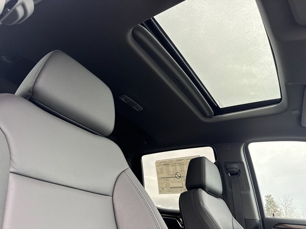 Thumbnail: 2026 Chevrolet Silverado 1500 - 21