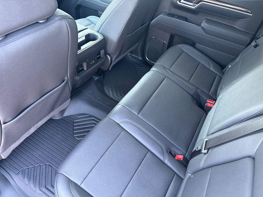 Thumbnail: 2026 Chevrolet Silverado 1500 - 12