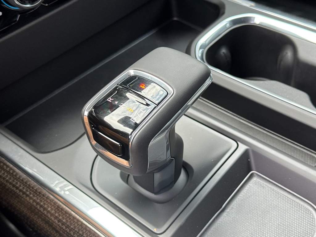 Thumbnail: 2026 Chevrolet Silverado 1500 - 13