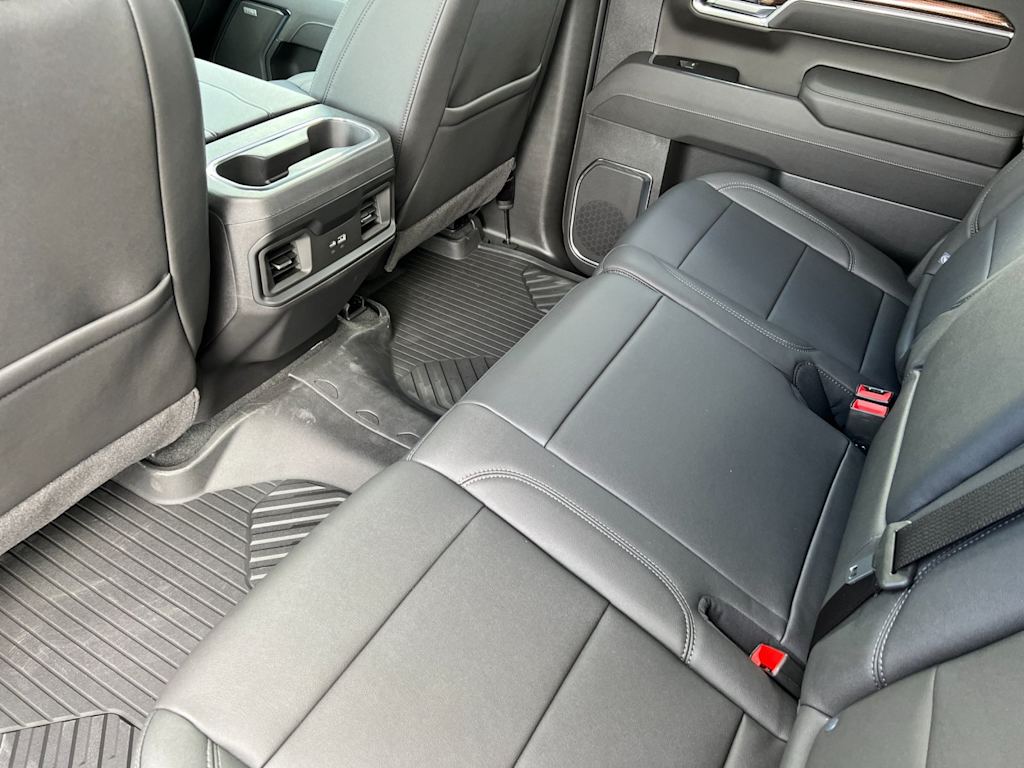 Thumbnail: 2026 Chevrolet Silverado 1500 - 9