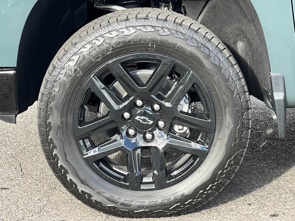 Thumbnail: 2026 Chevrolet Silverado 1500 - 7