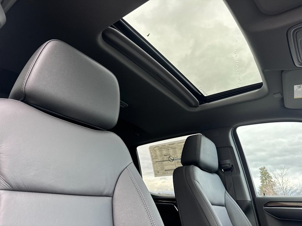 Thumbnail: 2026 Chevrolet Silverado 1500 - 21