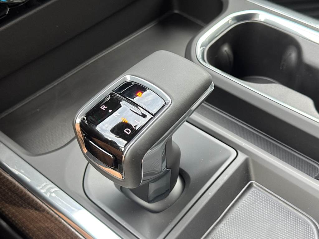 Thumbnail: 2026 Chevrolet Silverado 1500 - 13