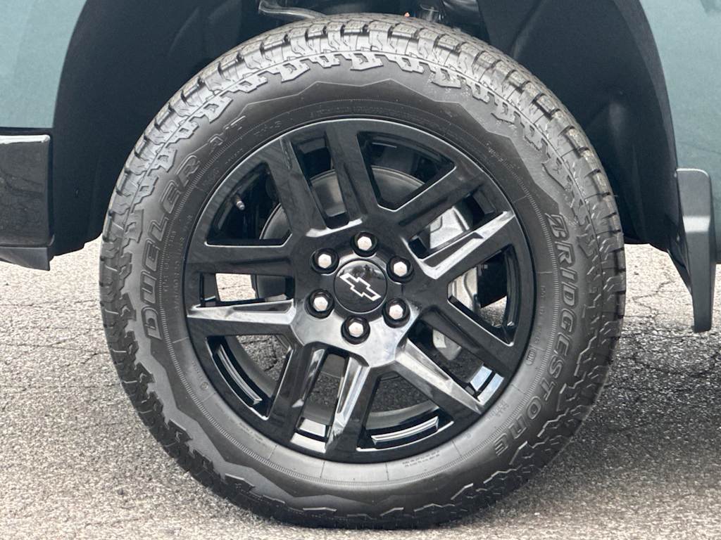 Thumbnail: 2026 Chevrolet Silverado 1500 - 7