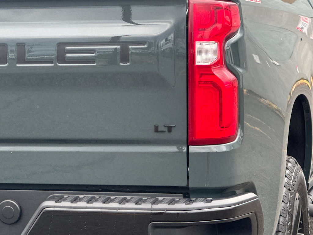 Thumbnail: 2026 Chevrolet Silverado 1500 - 28