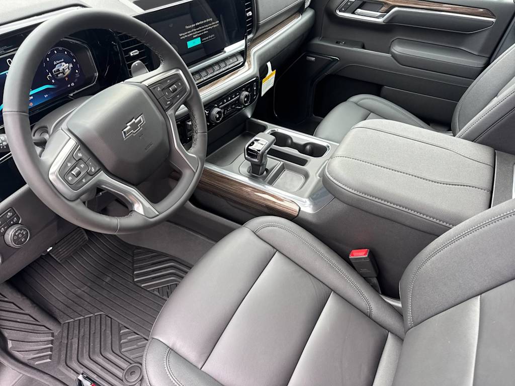 Thumbnail: 2026 Chevrolet Silverado 1500 - 8