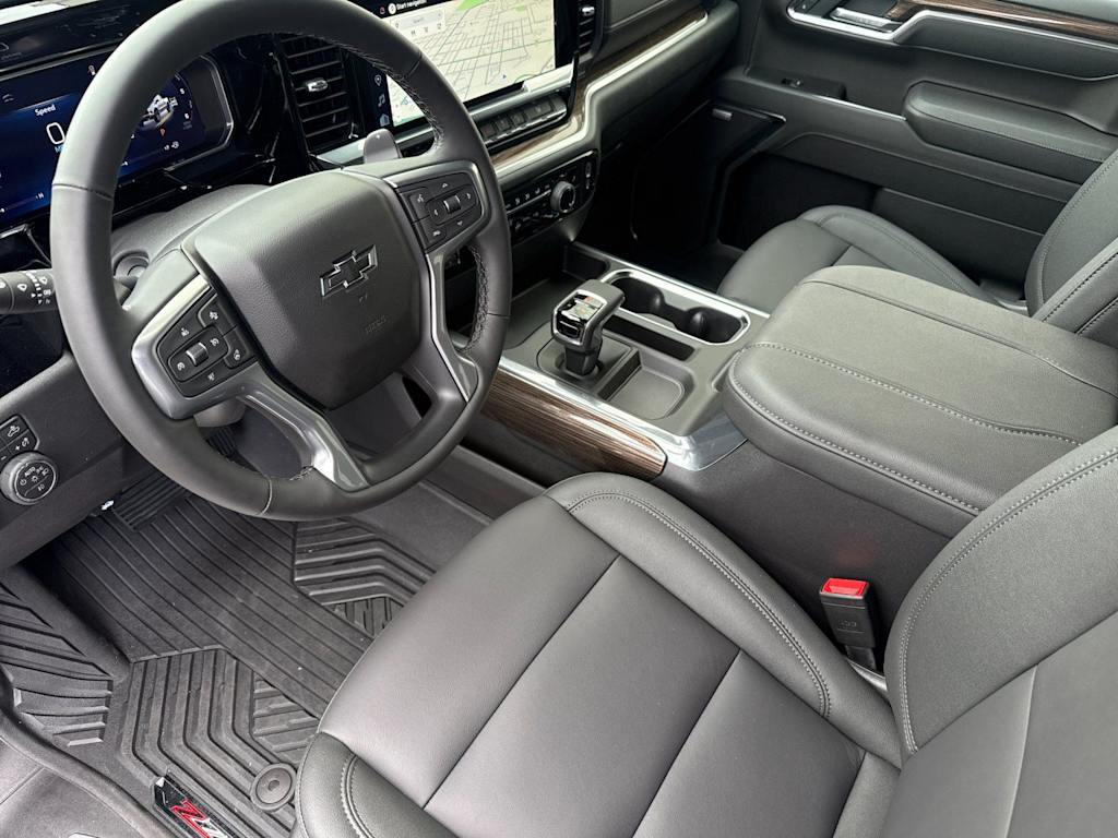 Thumbnail: 2026 Chevrolet Silverado 1500 - 8