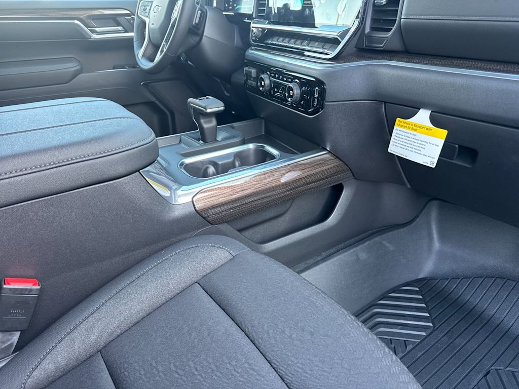 Thumbnail: 2026 Chevrolet Silverado 1500 - 7