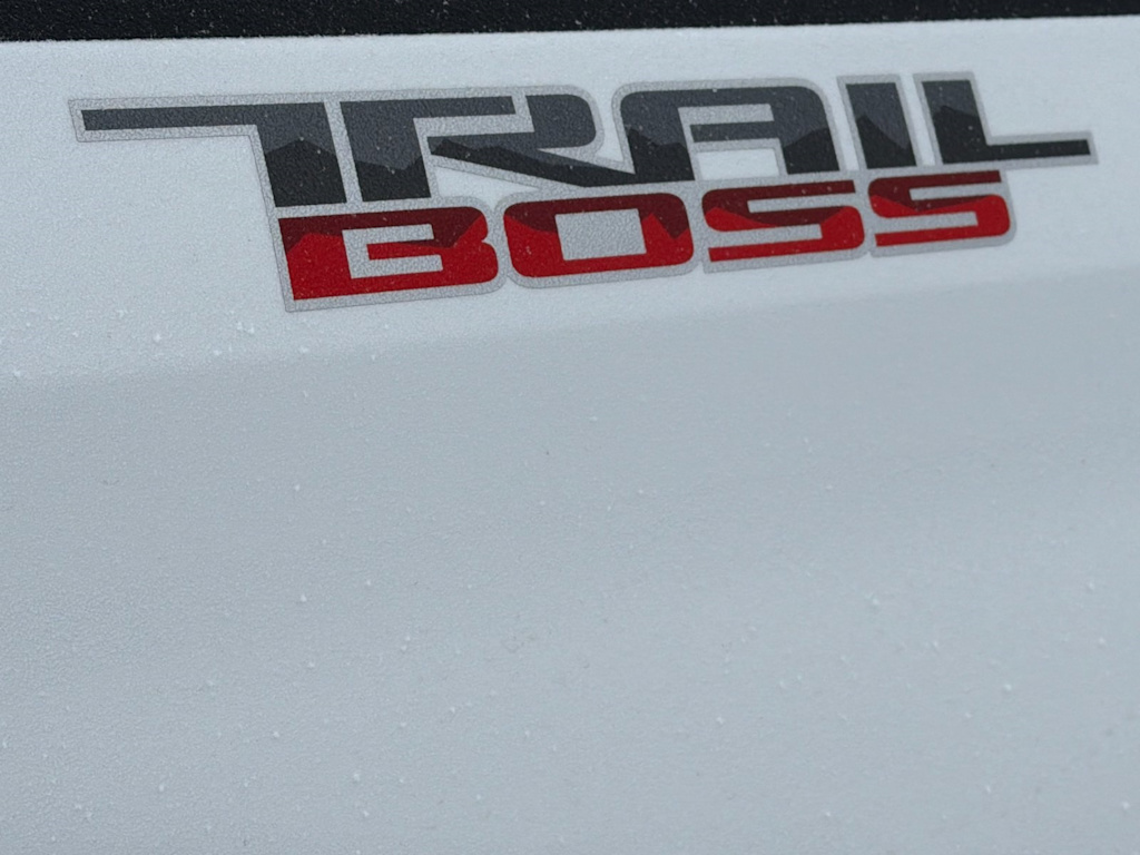 Thumbnail: 2026 Chevrolet Silverado 1500 - 28