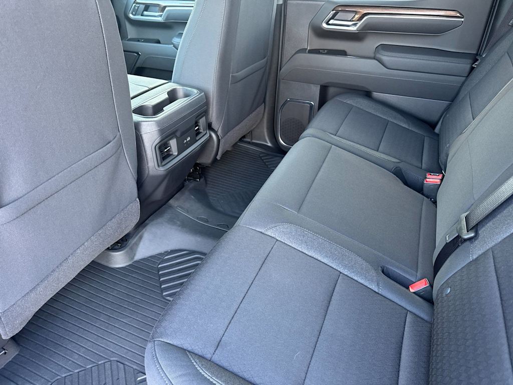 Thumbnail: 2026 Chevrolet Silverado 1500 - 11