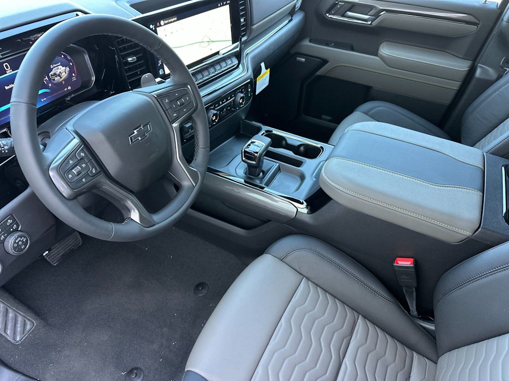 Thumbnail: 2026 Chevrolet Silverado 1500 - 7
