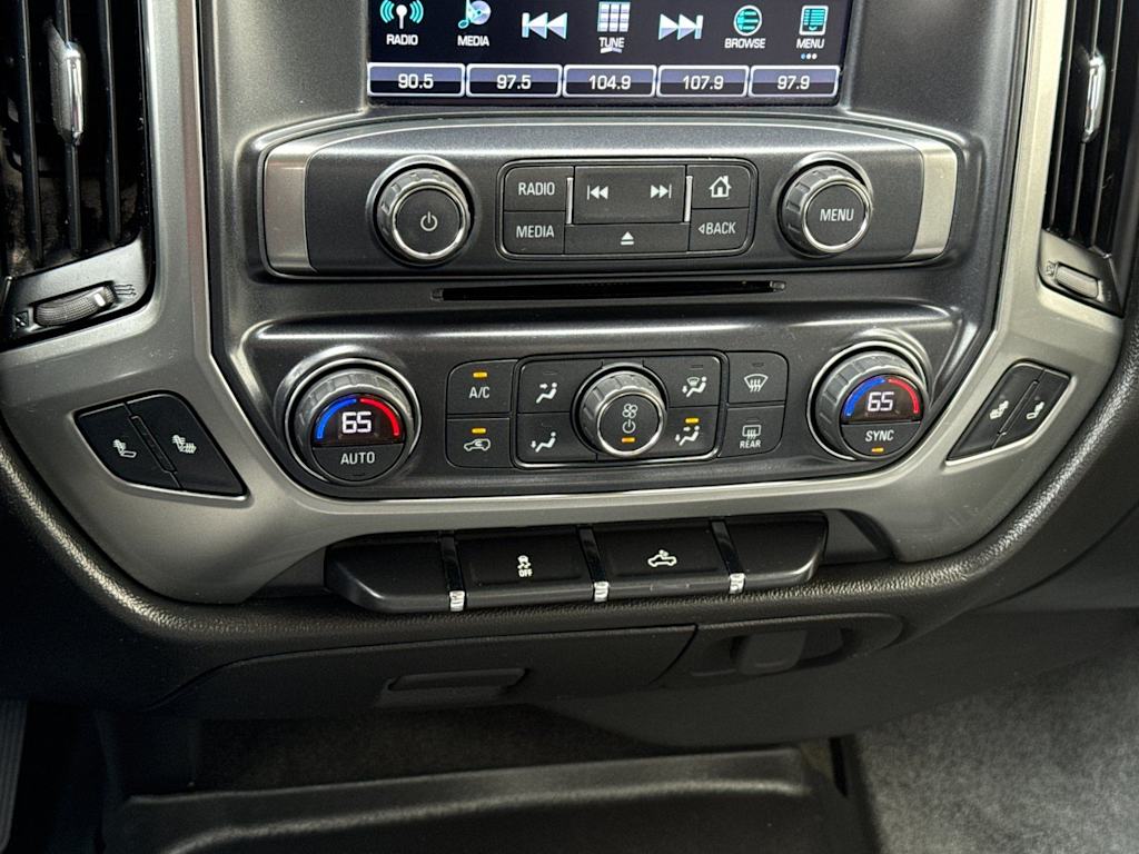 Thumbnail: 2017 Chevrolet Silverado 1500 - 24