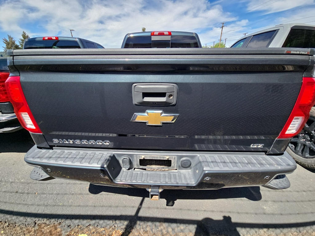 Thumbnail: 2017 Chevrolet Silverado 1500 - 6