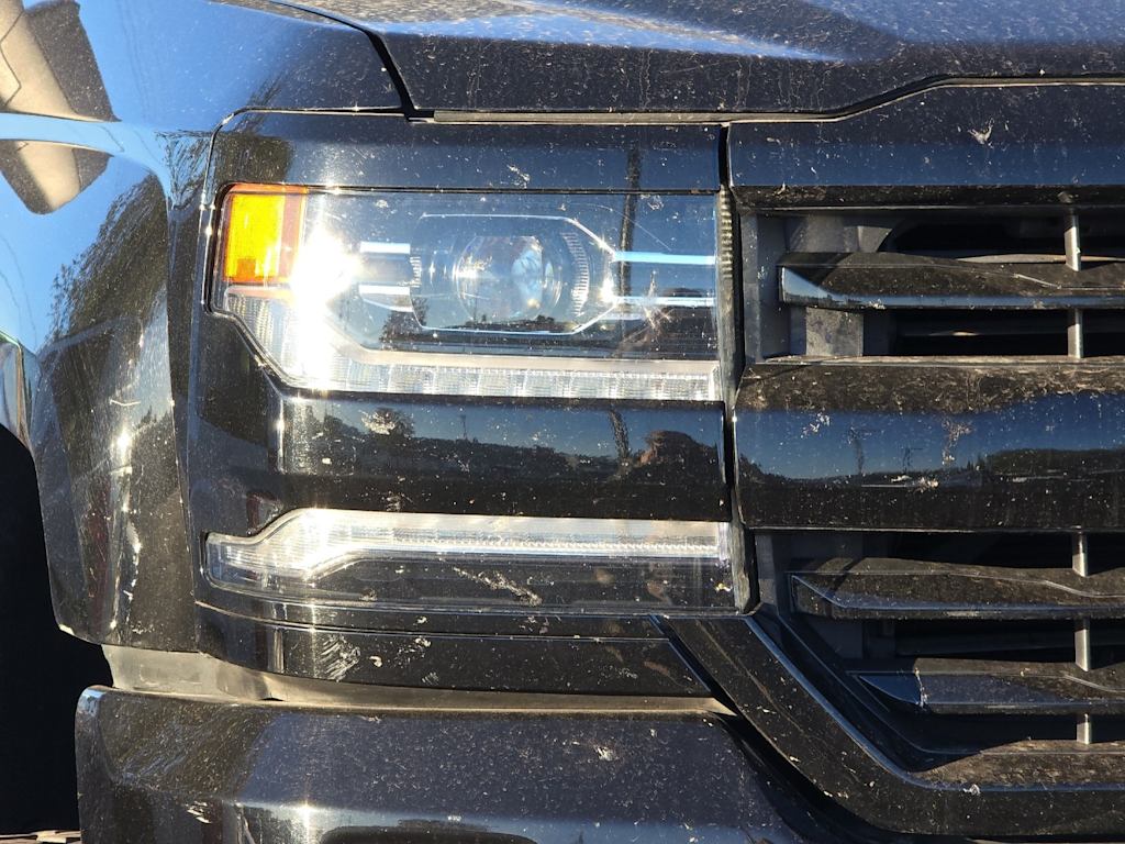 Thumbnail: 2018 Chevrolet Silverado 1500 - 10