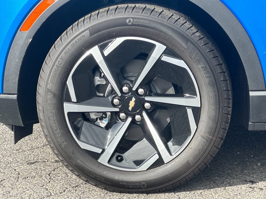 Thumbnail: 2026 Chevrolet Equinox - 7