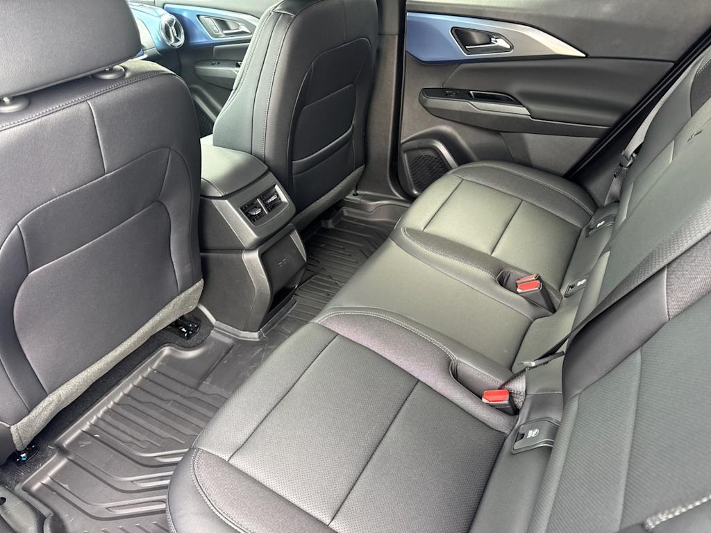 Thumbnail: 2026 Chevrolet Equinox - 9