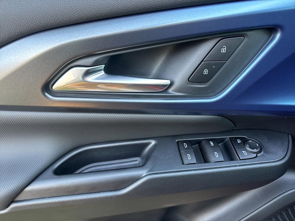 Thumbnail: 2026 Chevrolet Equinox - 20