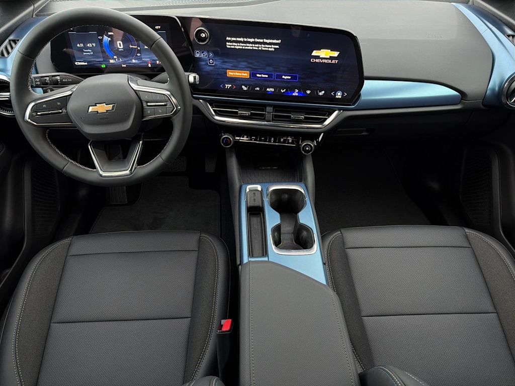 Thumbnail: 2026 Chevrolet Equinox - 2