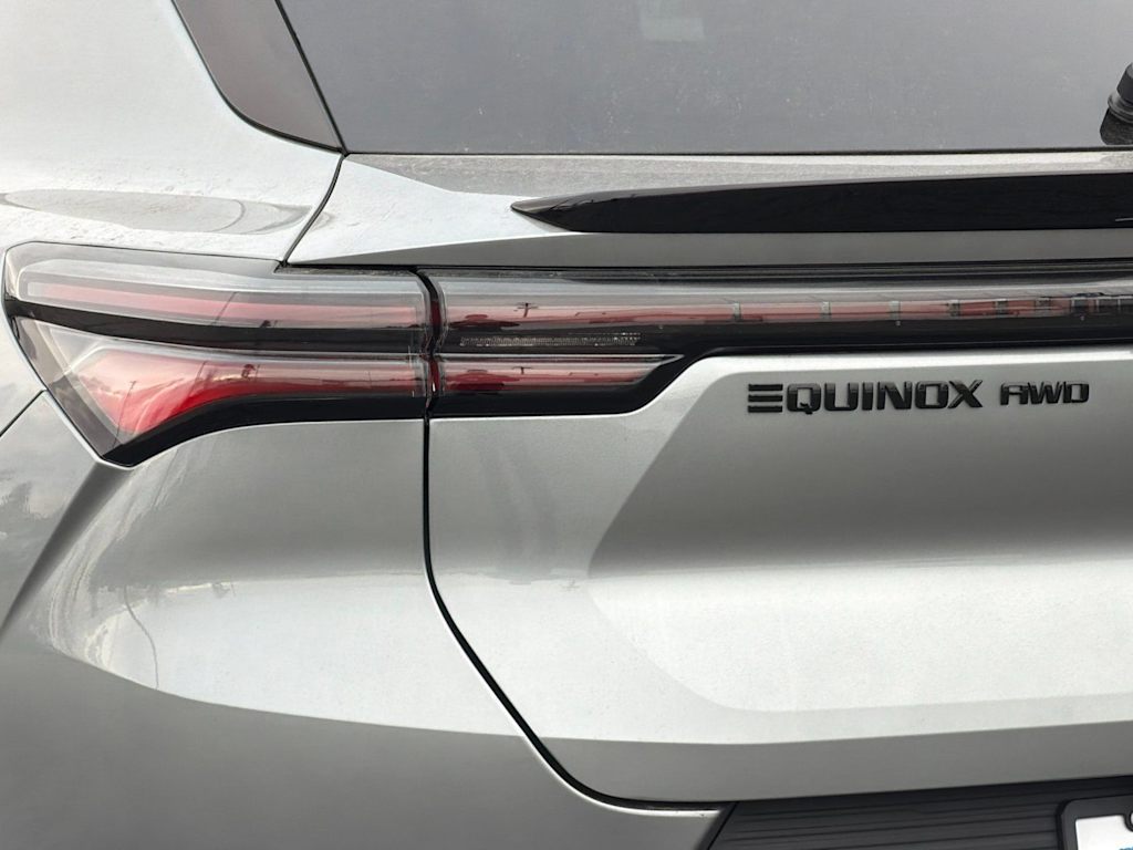 Thumbnail: 2026 Chevrolet Equinox - 6