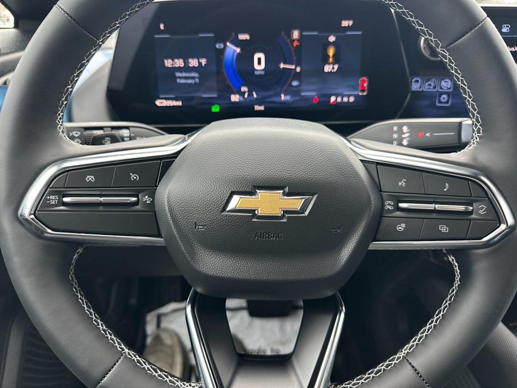 Thumbnail: 2026 Chevrolet Equinox - 26