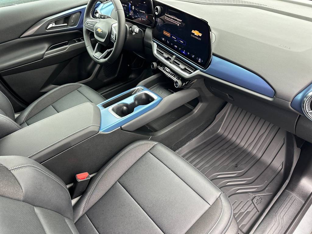 Thumbnail: 2026 Chevrolet Equinox - 9