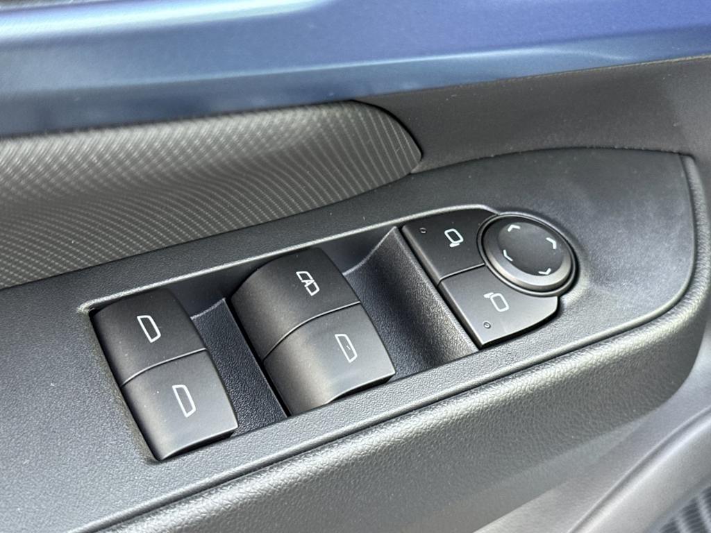 Thumbnail: 2026 Chevrolet Equinox - 22