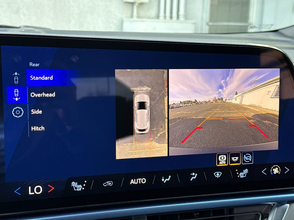 Thumbnail: 2026 Chevrolet Equinox - 23