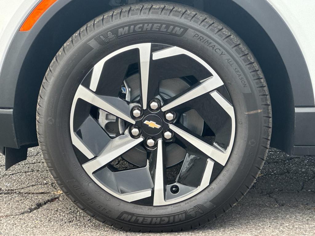 Thumbnail: 2026 Chevrolet Equinox - 7