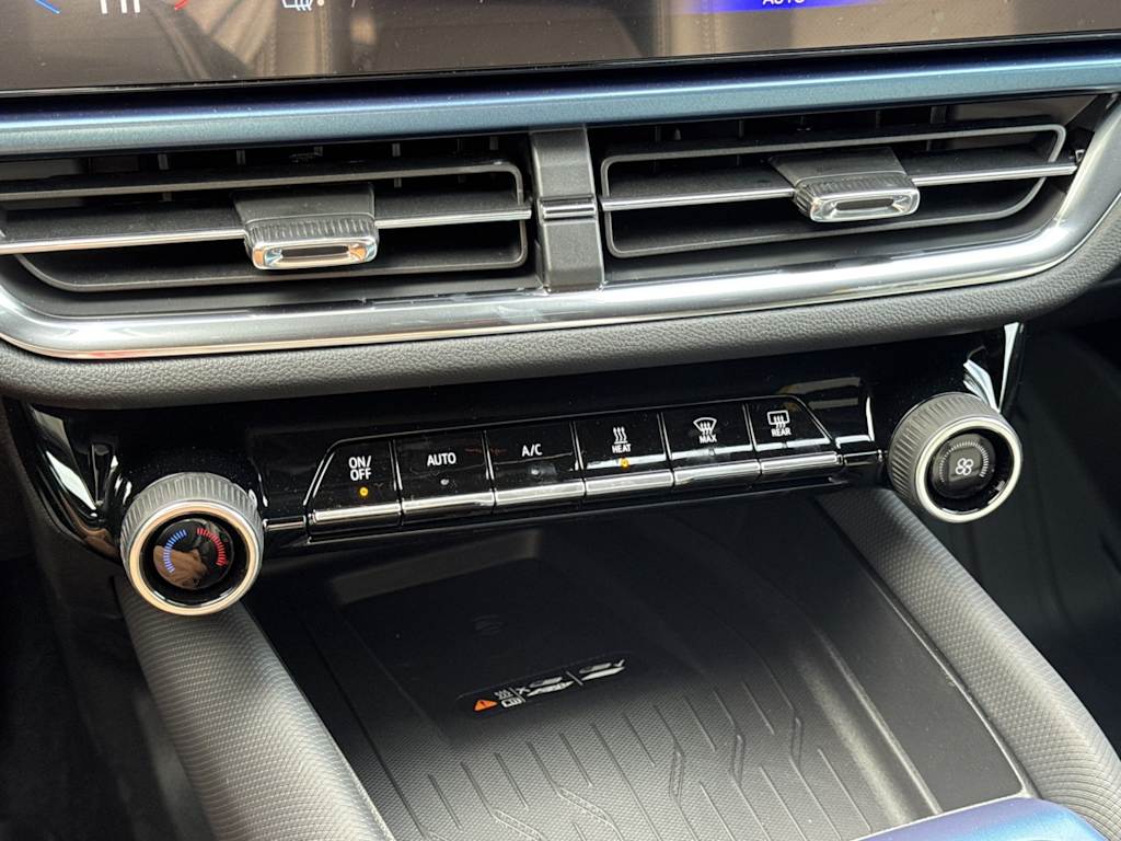 Thumbnail: 2026 Chevrolet Equinox - 25