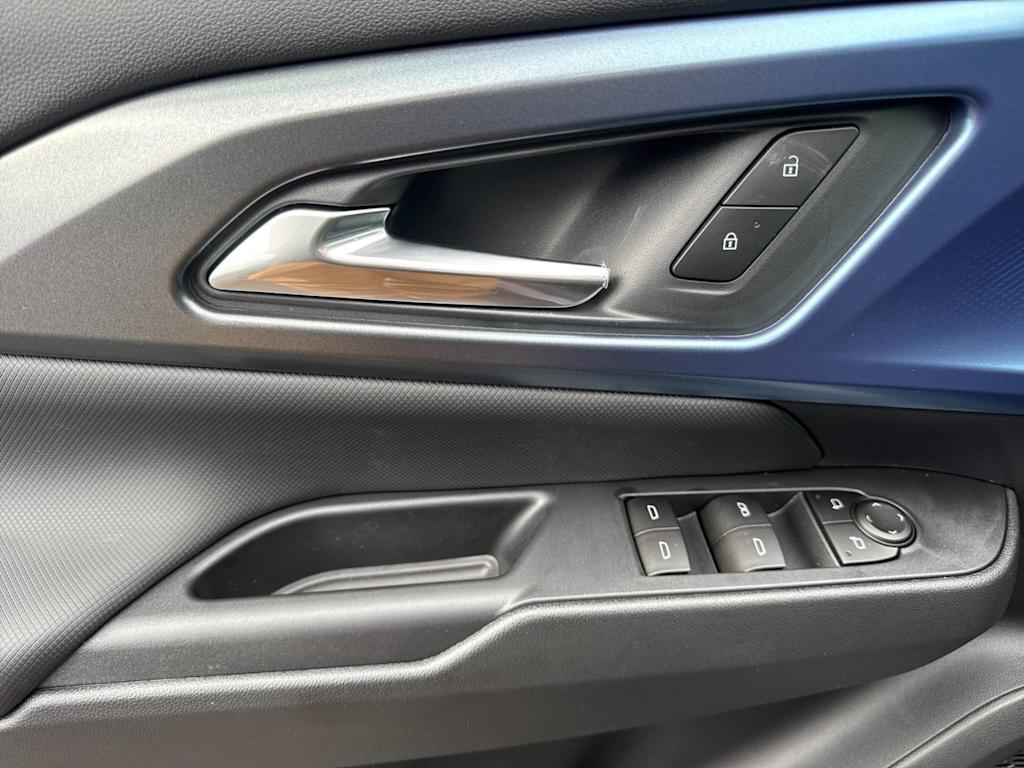 Thumbnail: 2026 Chevrolet Equinox - 20