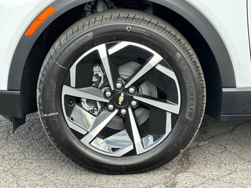 Thumbnail: 2026 Chevrolet Equinox - 7
