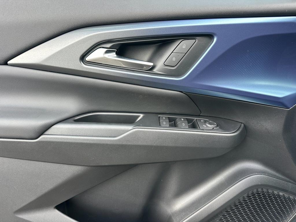 Thumbnail: 2026 Chevrolet Equinox - 20