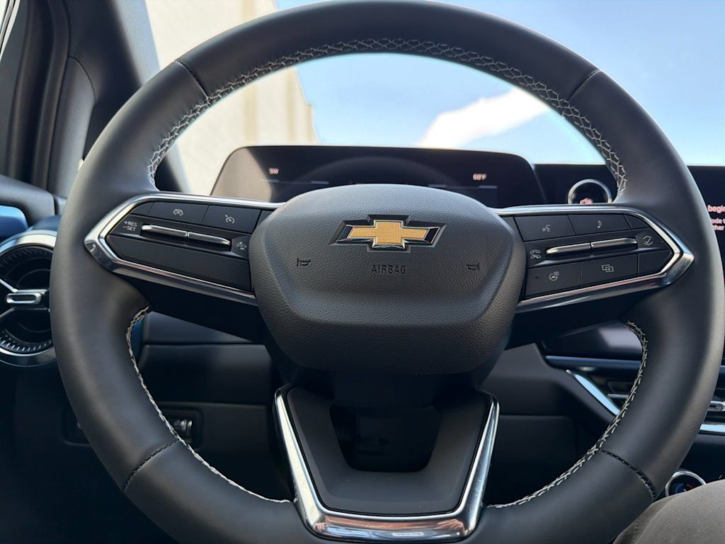 Thumbnail: 2026 Chevrolet Equinox - 28
