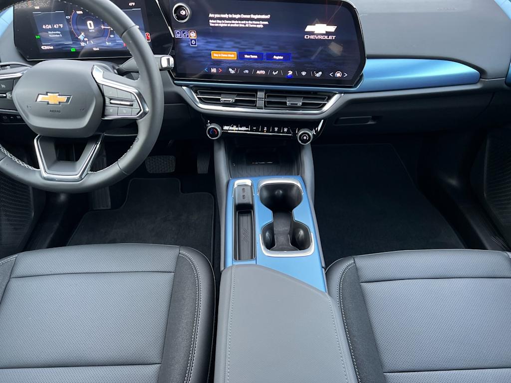 Thumbnail: 2026 Chevrolet Equinox - 2