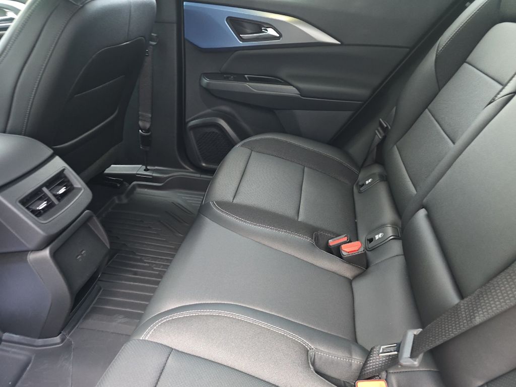 Thumbnail: 2026 Chevrolet Equinox - 11